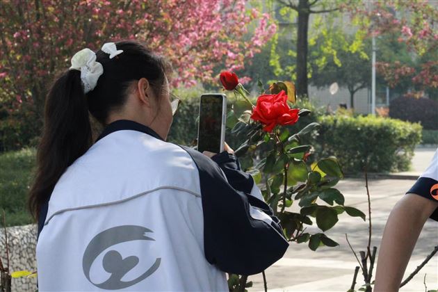 棠外初中开展心理委员学期工作总结会 