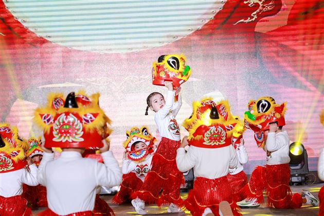 棠湖仁智幼儿园开展2026新年系列活动