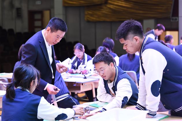 棠外成功承办成都市2026年普通高中技术与工程优质课展评活动