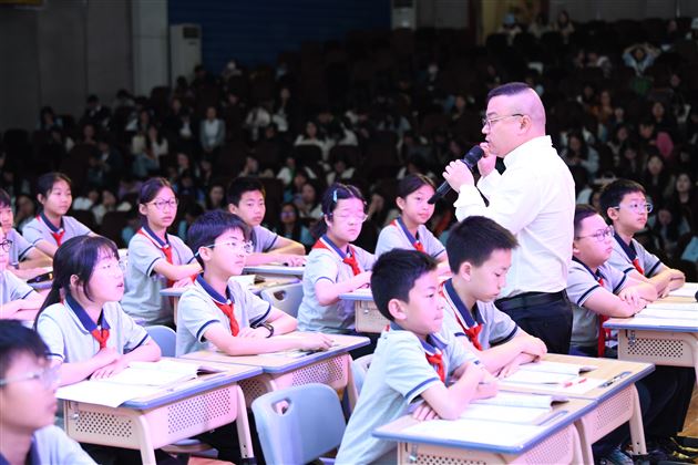 棠外附小成功举办成都市小学语文高质量课堂建设专题教研活动