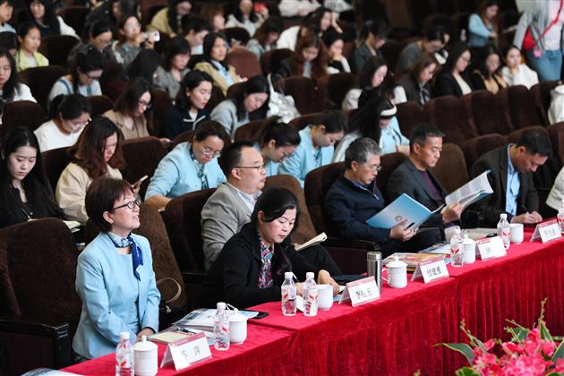 棠外附小成功举办成都市小学语文高质量课堂建设专题教研活动