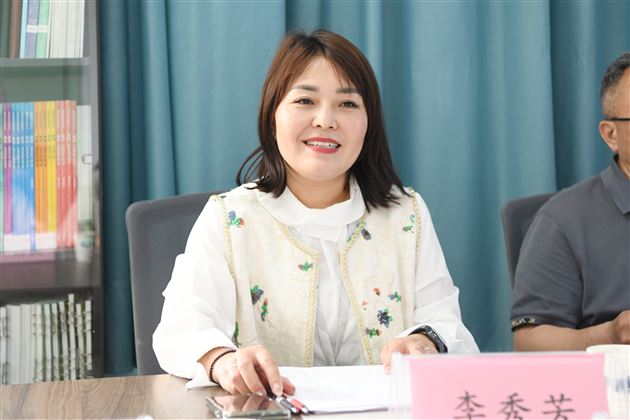 棠外多语种备课组举行教学研讨活动 