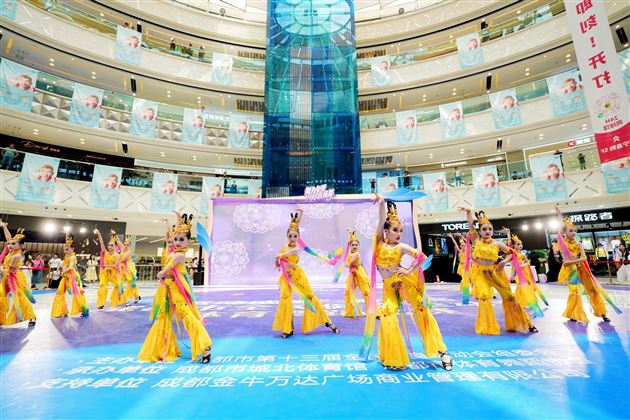 棠外附小学荣获成都市少儿艺术表演团体舞一等奖 