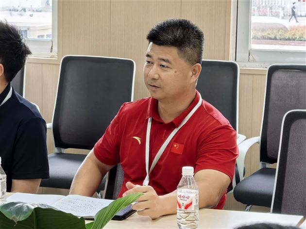 成都市江华名师工作室莅临棠外专项指导交流