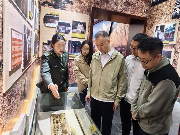 棠外附小党总支组织全体教职工赴松潘县开展红色研学实践活动