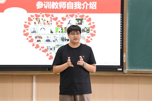 棠外高中2026年新进教师岗前培训圆满完成 