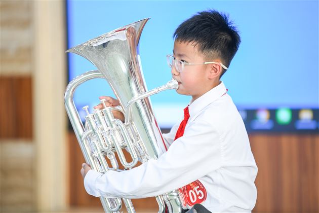 棠外附小举行第十三届少代会第一次会议大队委竞选 