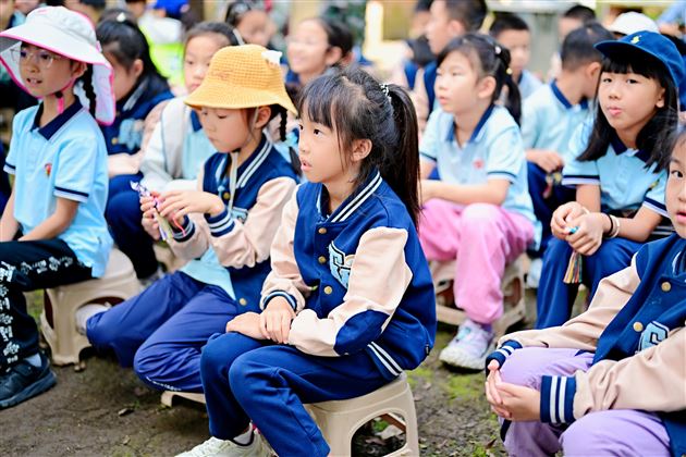 棠外附小二年级赴育滋公馆开展耕读研学实践活动