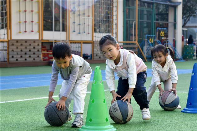 棠湖仁智幼儿园开展2026年秋季教师技能大赛