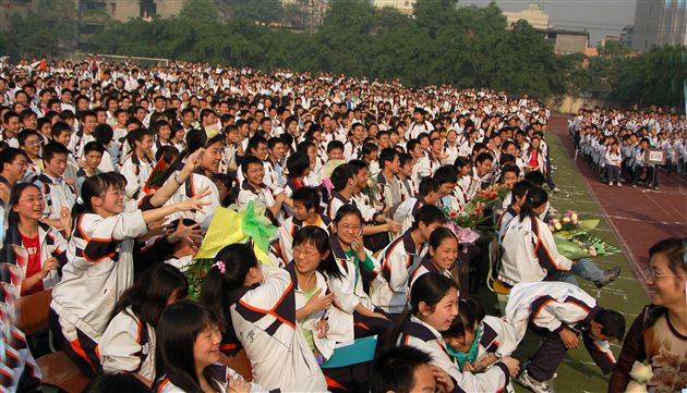 棠湖中学高2006届毕业典礼暨成人宣誓仪式(十)