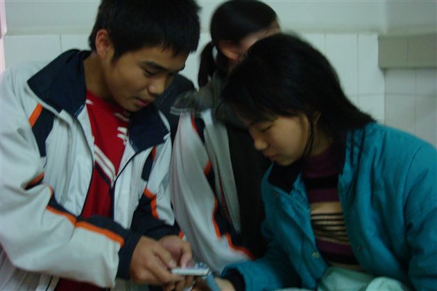 2007年高2008级6班献爱心活动(二)