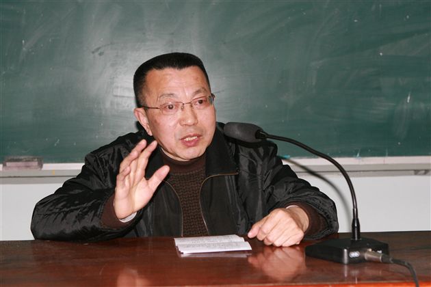 (四)