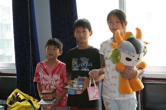 棠湖中学2008年暑假英语夏令营闭营仪式(二)