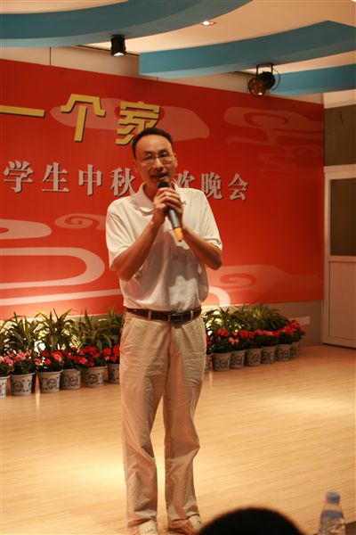 棠湖中学灾区学生中秋联欢晚会(六)
