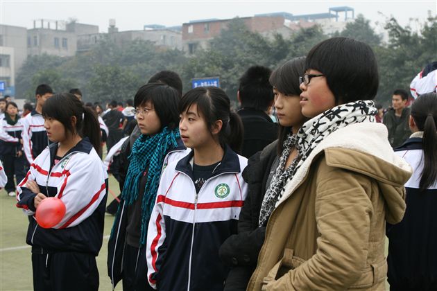 棠湖中学青少年体育俱乐部第十九届田径运动会暨第七届教师趣味运动会(一三)