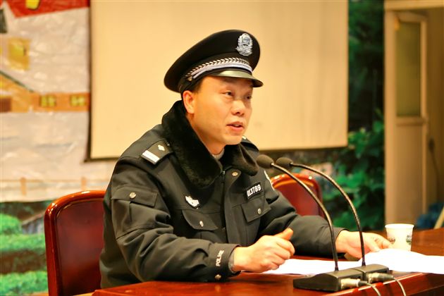 棠湖中学法制教育讲座(二)