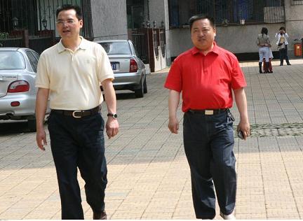 县教育局党委书记、局长贾兆余同志到我校视察指导工作