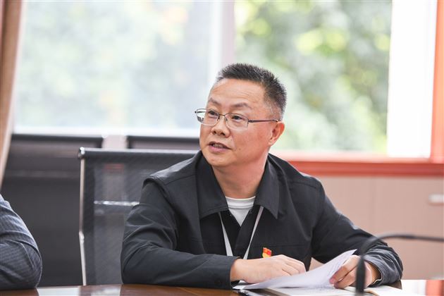党总支委员郭斌列席指导并讲话